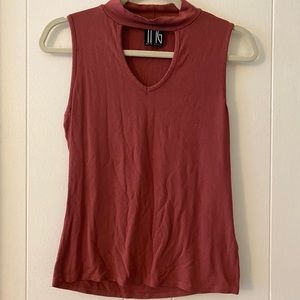 Key hole blouse top